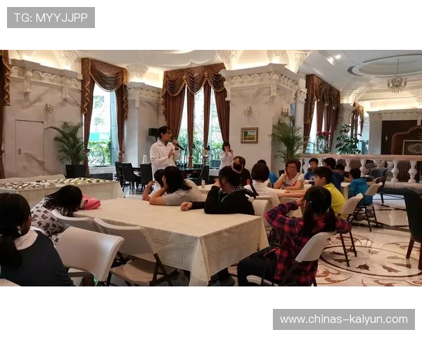 足球俱乐部球迷节引入家庭日活动增强社区互动，足球社活动介绍