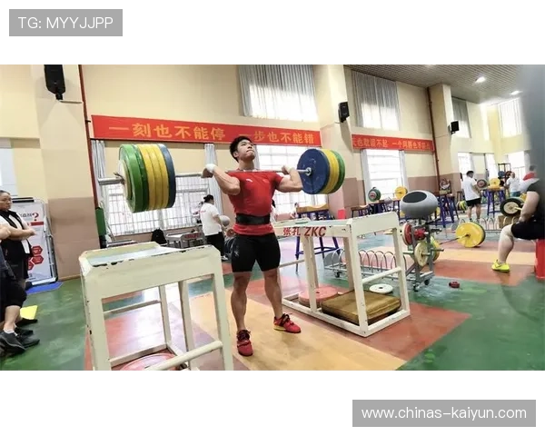 举重俱乐部建立运动员科学体能档案库，举重队体测